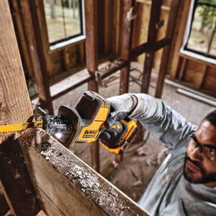 Dewalt Atomic 20V Max* Cordless One-Handed Reciprocating Saw (Tool Only) | * Online